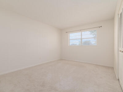 2950 SE Ocean Boulevard SE, Stuart, FL 34996