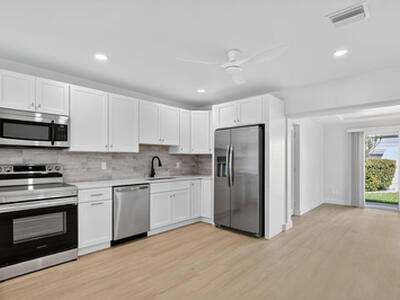 529 NE 18th Street, Boca Raton, FL 33432