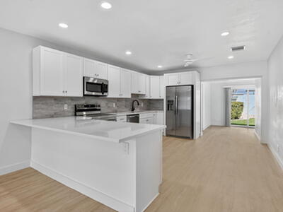 529 NE 18th Street, Boca Raton, FL 33432