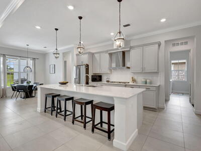 870 Hookline Circle, Loxahatchee, FL 33470