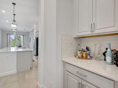 870 Hookline Circle, Loxahatchee, FL 33470