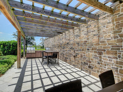 870 Hookline Circle, Loxahatchee, FL 33470