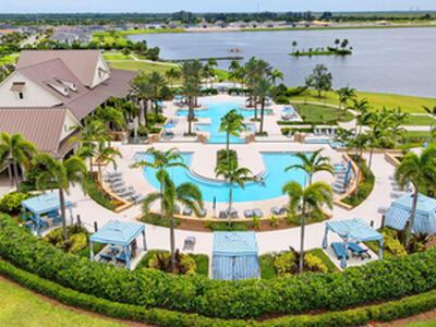 870 Hookline Circle, Loxahatchee, FL 33470