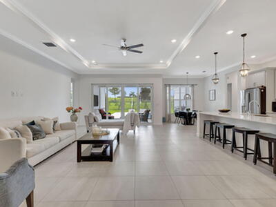 870 Hookline Circle, Loxahatchee, FL 33470