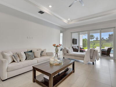 870 Hookline Circle, Loxahatchee, FL 33470