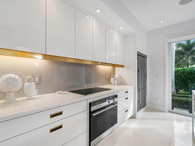 106 Beachway Drive, Ocean Ridge, FL 33435