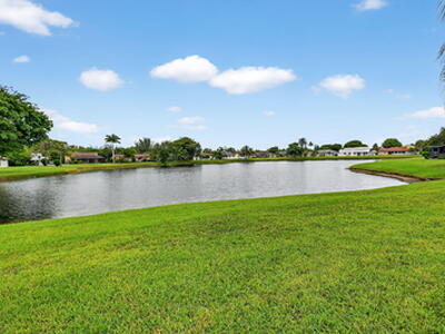 73 Via De Casas Norte, Boynton Beach, FL 33426