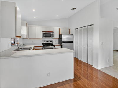 73 Via De Casas Norte, Boynton Beach, FL 33426