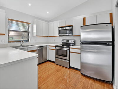 73 Via De Casas Norte, Boynton Beach, FL 33426