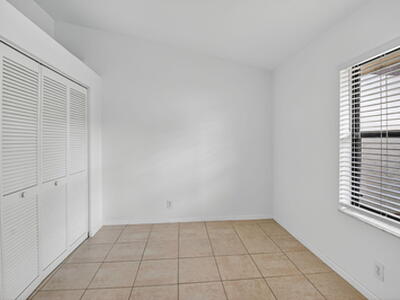 73 Via De Casas Norte, Boynton Beach, FL 33426