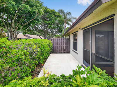 73 Via De Casas Norte, Boynton Beach, FL 33426