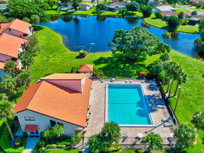 73 Via De Casas Norte, Boynton Beach, FL 33426