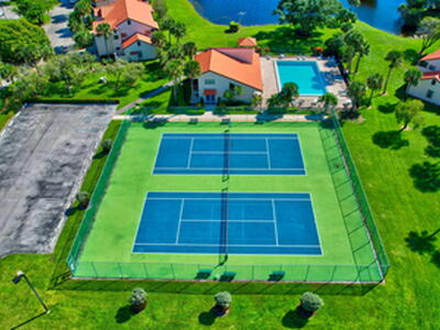 73 Via De Casas Norte, Boynton Beach, FL 33426