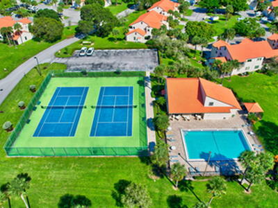 73 Via De Casas Norte, Boynton Beach, FL 33426