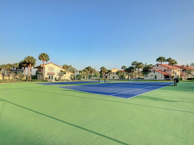 73 Via De Casas Norte, Boynton Beach, FL 33426