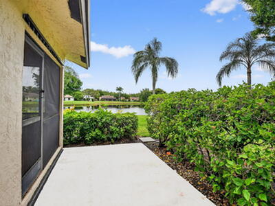 73 Via De Casas Norte, Boynton Beach, FL 33426