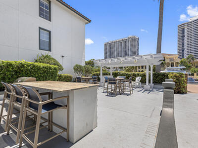 17900 NE 31st Court, Aventura, FL 33160