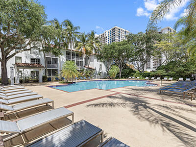 17900 NE 31st Court, Aventura, FL 33160