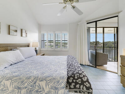 543 Bay Colony Drive N, Juno Beach, FL 33408