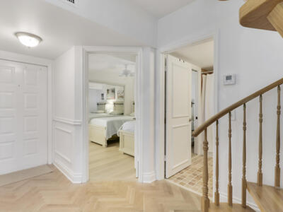 543 Bay Colony Drive N, Juno Beach, FL 33408