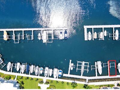 543 Bay Colony Drive N, Juno Beach, FL 33408