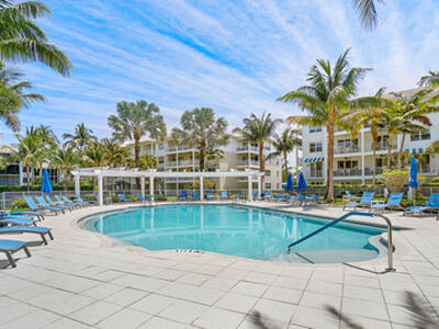 543 Bay Colony Drive N, Juno Beach, FL 33408