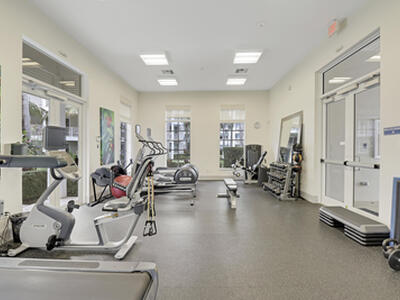 543 Bay Colony Drive N, Juno Beach, FL 33408