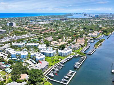 543 Bay Colony Drive N, Juno Beach, FL 33408