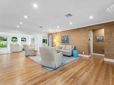 35 Anna Street, Ocean Ridge, FL 33435