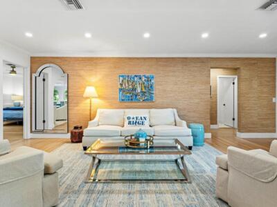 35 Anna Street, Ocean Ridge, FL 33435