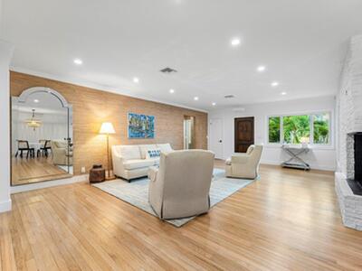 35 Anna Street, Ocean Ridge, FL 33435