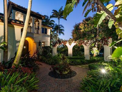 8 Driftwood Landing, Gulf Stream, FL 33483
