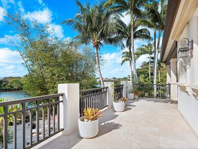 8 Driftwood Landing, Gulf Stream, FL 33483