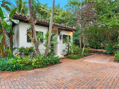 8 Driftwood Landing, Gulf Stream, FL 33483