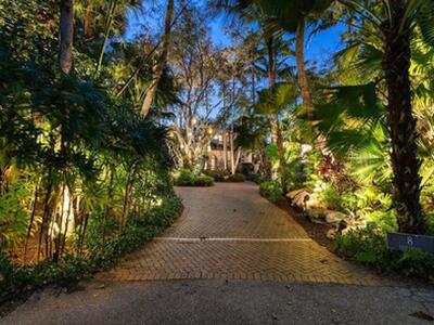 8 Driftwood Landing, Gulf Stream, FL 33483