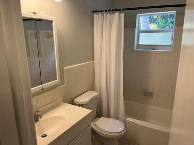 265 NW 32 Street, Oakland Park, FL 33309