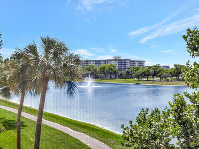 2751 N Palm Aire Drive, Pompano Beach, FL 33069