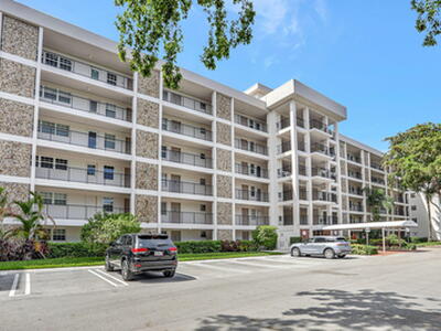 2751 N Palm Aire Drive, Pompano Beach, FL 33069