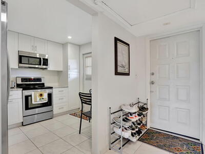 2751 N Palm Aire Drive, Pompano Beach, FL 33069