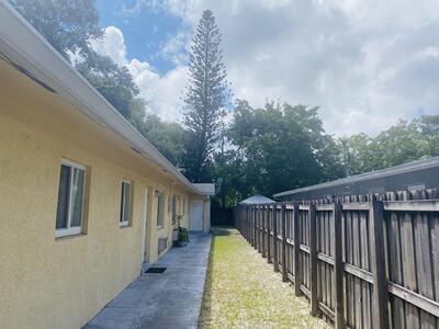 709 SW 13th Avenue, Fort Lauderdale, FL 33312