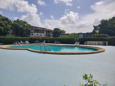 2200 Springdale Boulevard, Palm Springs, FL 33461