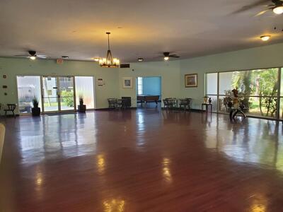 2200 Springdale Boulevard, Palm Springs, FL 33461