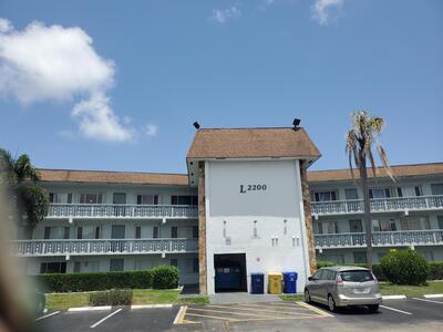 2200 Springdale Boulevard, Palm Springs, FL 33461