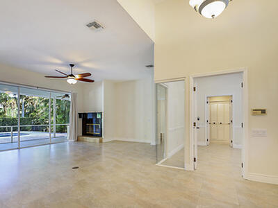 19009 SE Old Trail Drive W, Jupiter, FL 33478