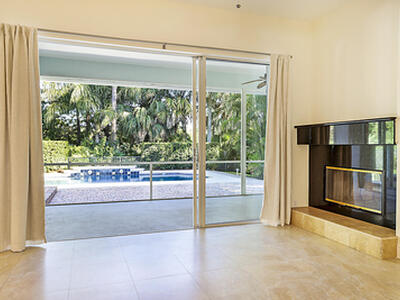 19009 SE Old Trail Drive W, Jupiter, FL 33478