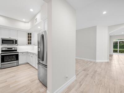 106 Palm Bay Drive, Palm Beach Gardens, FL 33418