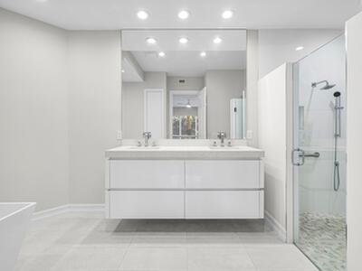 106 Palm Bay Drive, Palm Beach Gardens, FL 33418