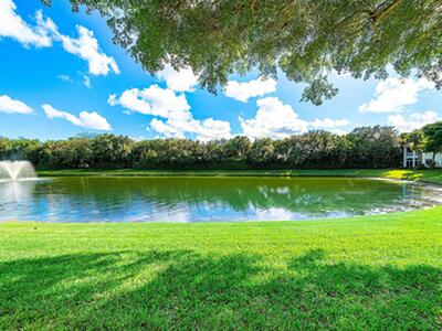 106 Palm Bay Drive, Palm Beach Gardens, FL 33418