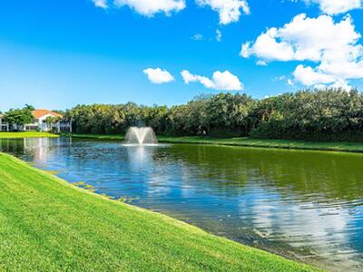 106 Palm Bay Drive, Palm Beach Gardens, FL 33418