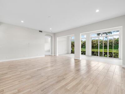 106 Palm Bay Drive, Palm Beach Gardens, FL 33418